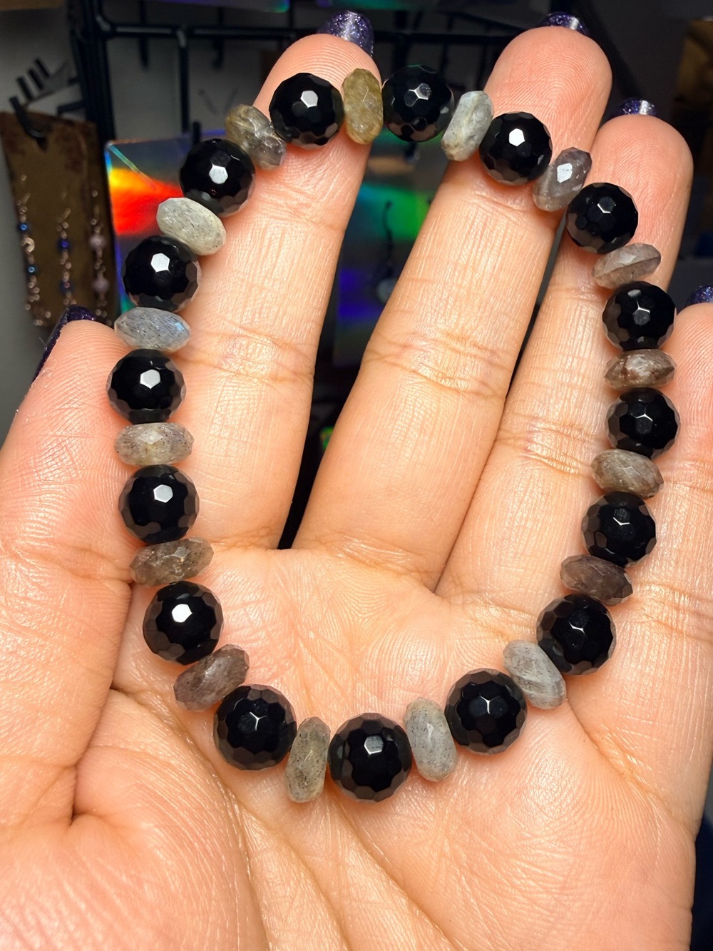 Faceted Black onyx and Gray Labradorite Beaded Bracelet